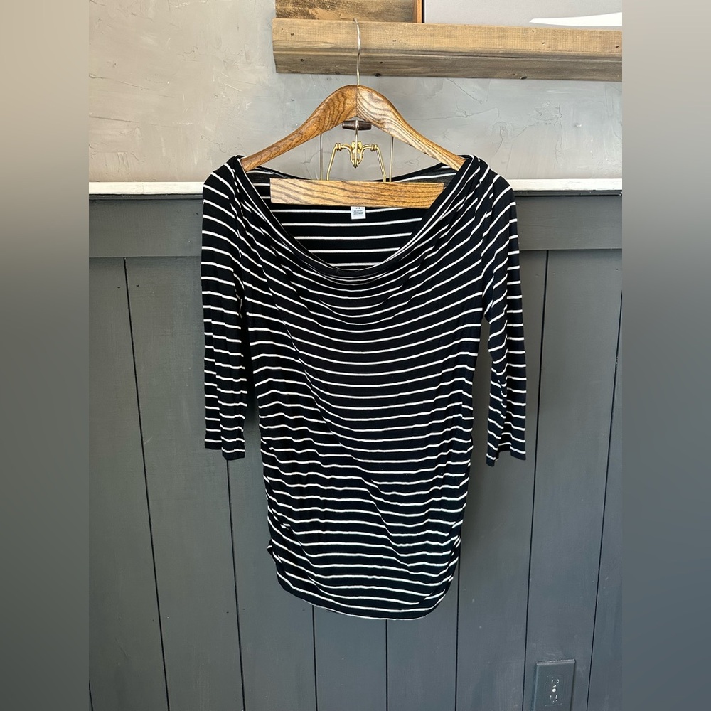 Motherhood‎ Maternity Black White Striped Boatneck Stretch Top size Medium